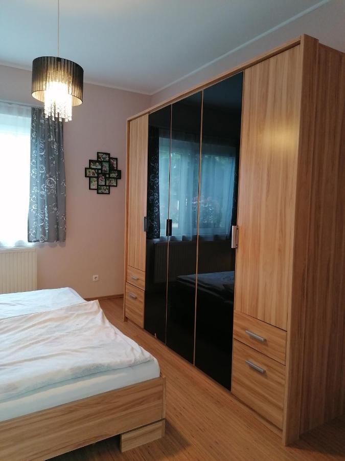 Angéla Ház Apartamento Balatonberény Exterior foto