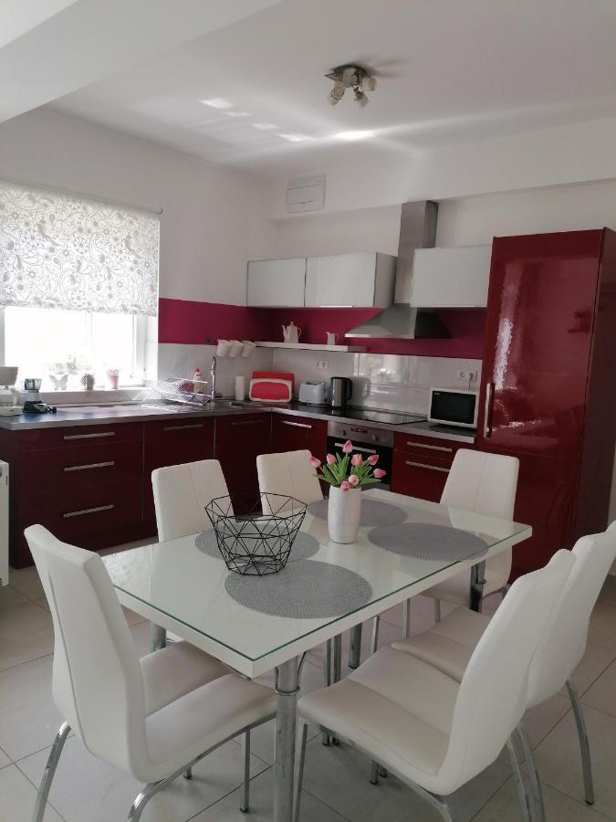 Angéla Ház Apartamento Balatonberény Exterior foto